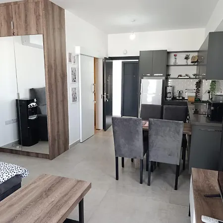 شقة Deja Blue Apartments, North Cyprus Mammari